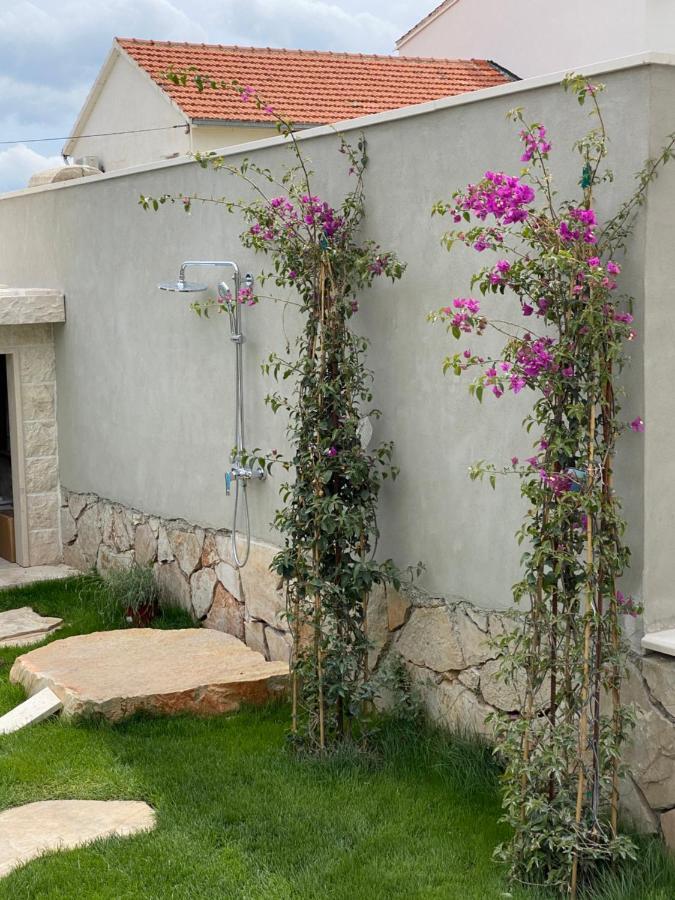 Villa Mediterra Garden&Pool Bol Exterior foto